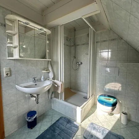 Privatunterkunft, Ganzes Fischerhaeuschen In Garz Bei Kayser's Vakantiehuis Garz (Usedom)