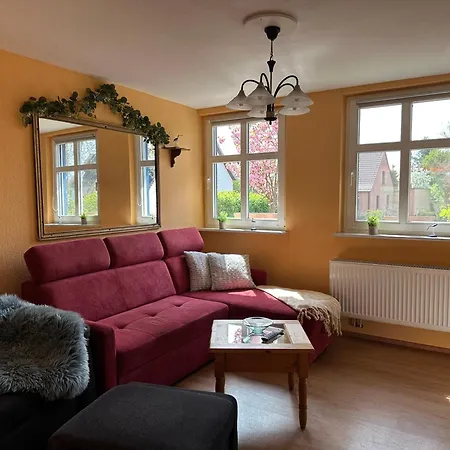 Privatunterkunft, Ganzes Fischerhaeuschen In Garz Bei Kayser's *