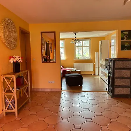 Vakantiehuis Privatunterkunft, Ganzes Fischerhaeuschen In Garz Bei Kayser's