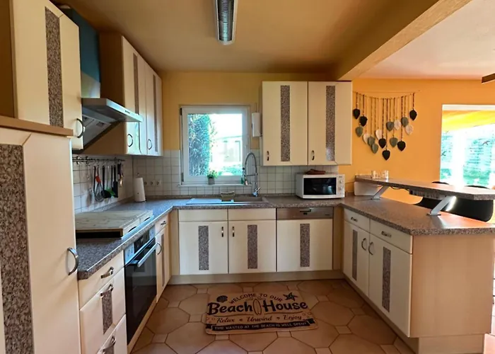 Privatunterkunft, Ganzes Fischerhaeuschen In Garz Bei Kayser's Prázdninový dům *